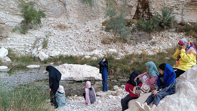 سفر به «تنگ هُویِد» /تجربه کوهپیمایی دختران نوجوان مسجدی روستای چهواز