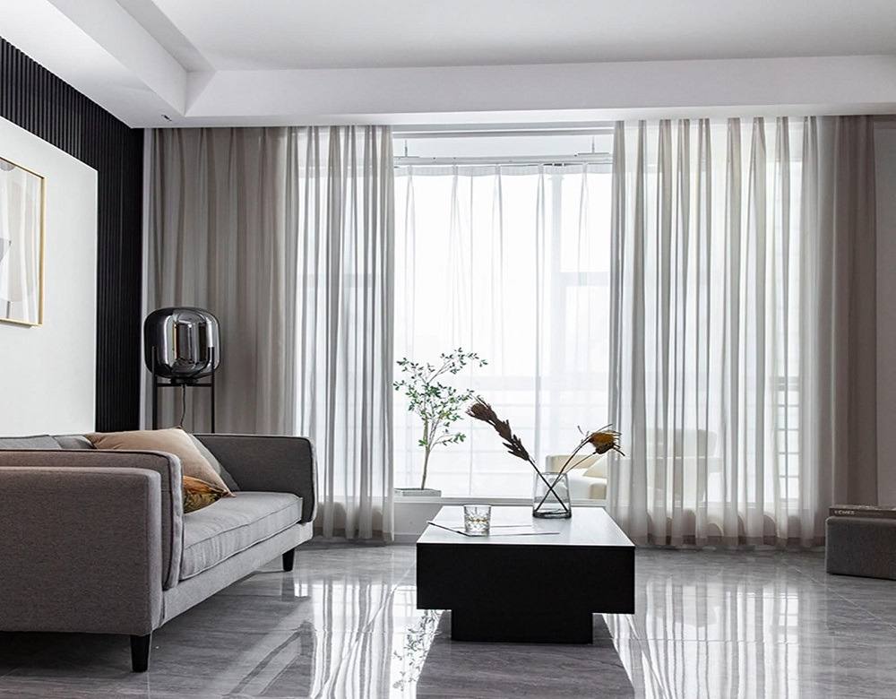 ایده‌های خلاقانه برای دکوراسیون با پرده‌های طرح‌دار